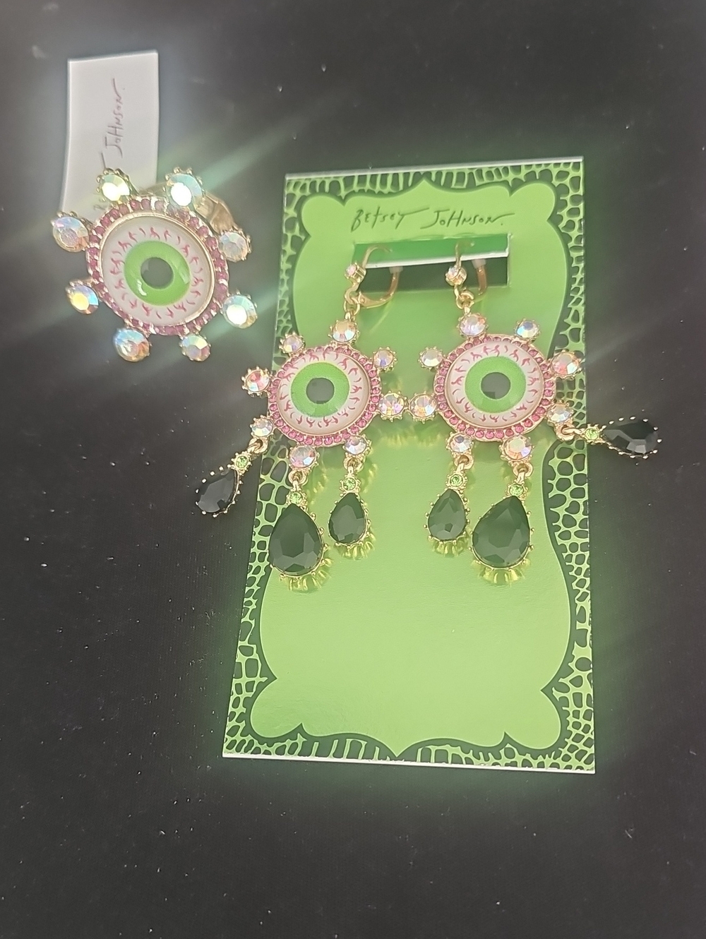 Betsey Johnson Pink Green Eyeball Dangle Chandalier Earrings Black Teardrops